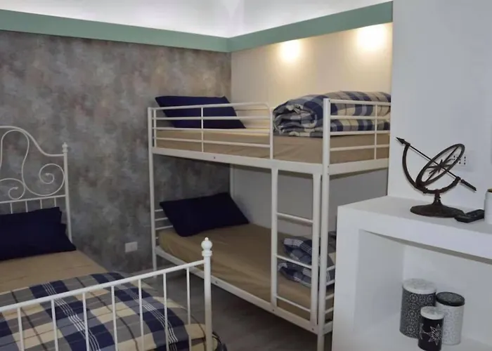 Costantino Apartman *