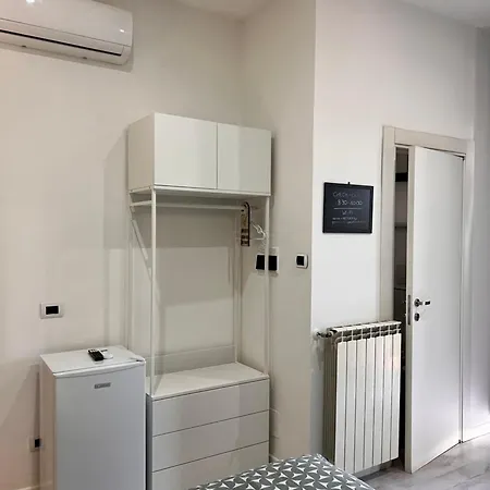 Apartment Costantino *