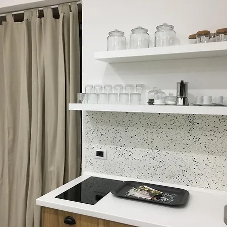 Costantino Apartment *